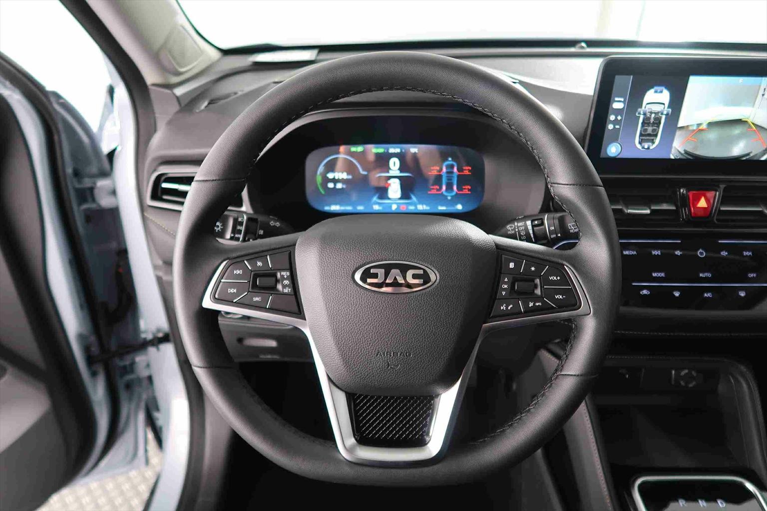 JAC e-JS4 EV Elektro Automat SUV-image-8