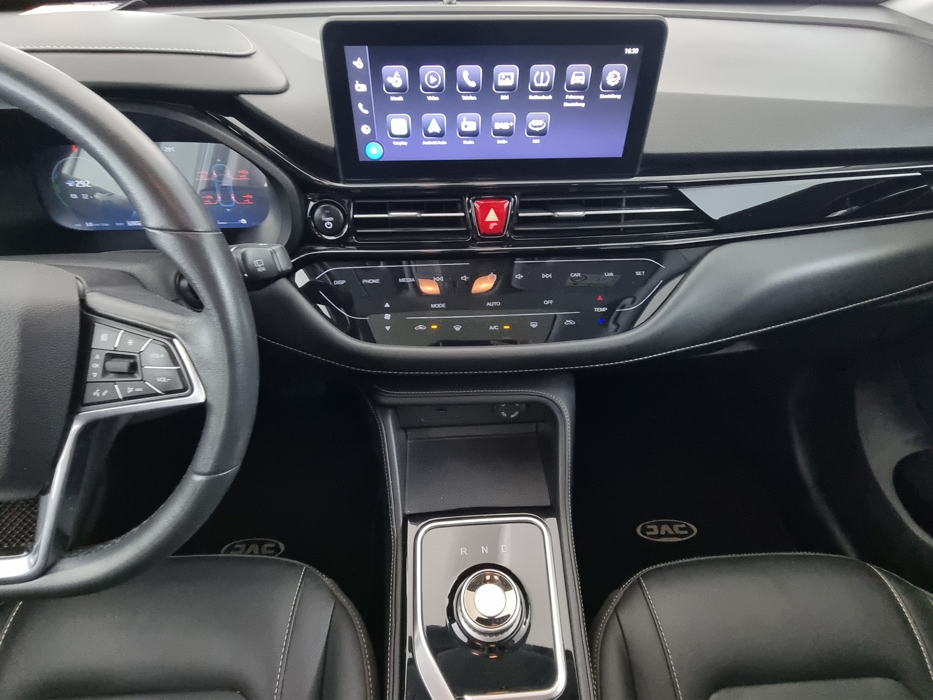 JAC e-JS4 EV Elektro Automat SUV-image-9