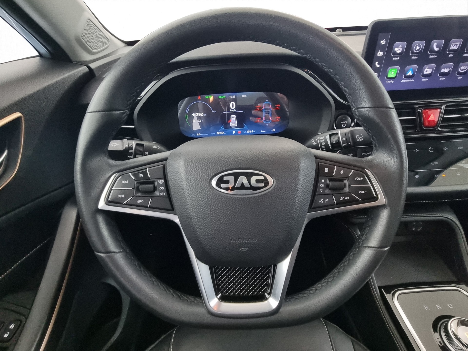 JAC e-JS4 EV Elektro Automat SUV-image-8