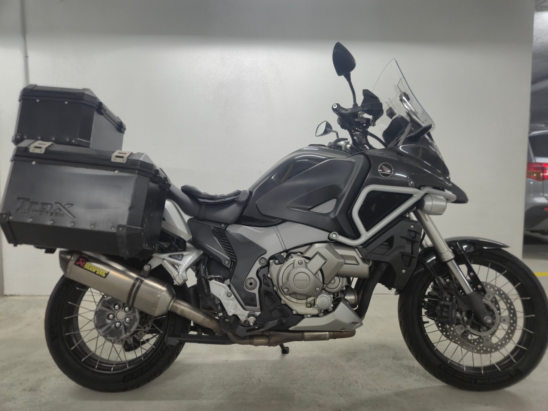 HONDA VFR 1200 X DTC-image-0