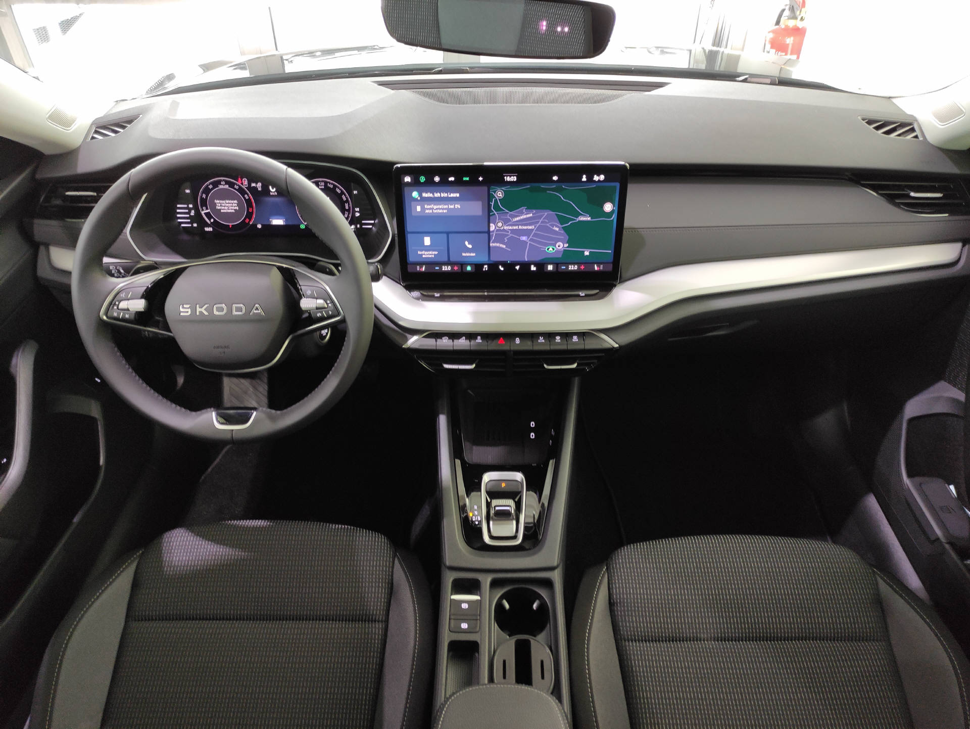 SKODA Octavia Combi 2.0 TSI Selection 4x4 DSG-image-12