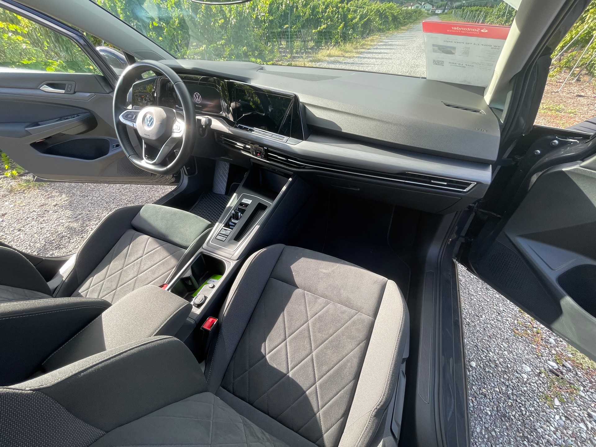 VW Golf 1.4 TSI PHEV Style-image-15