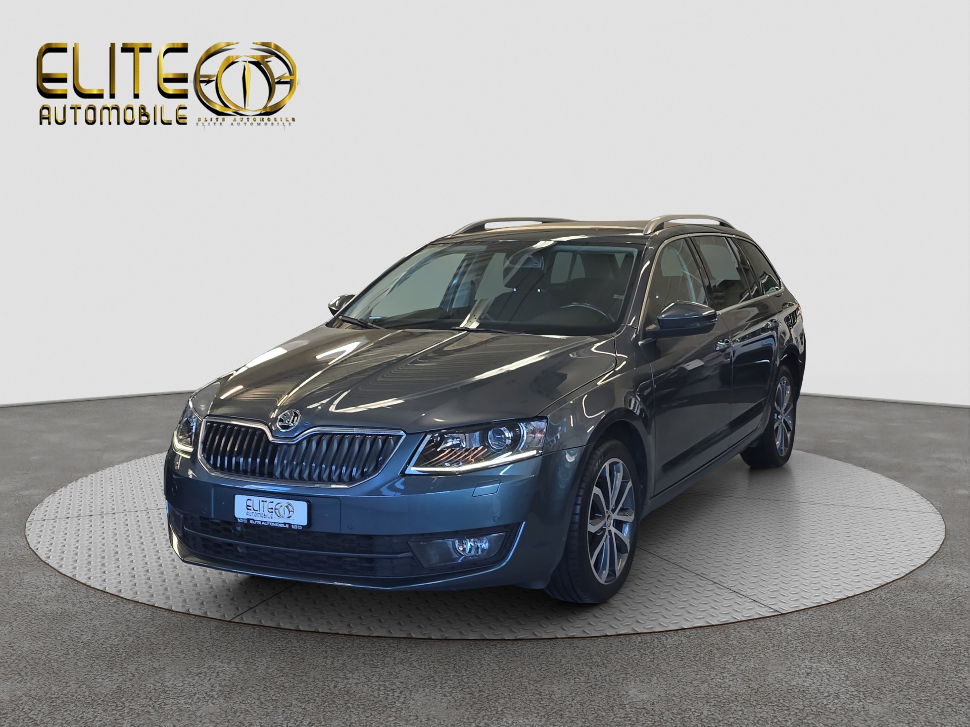 SKODA Octavia Combi 1.8 TSI Ambition 4x4 DSG-showroom-element-3