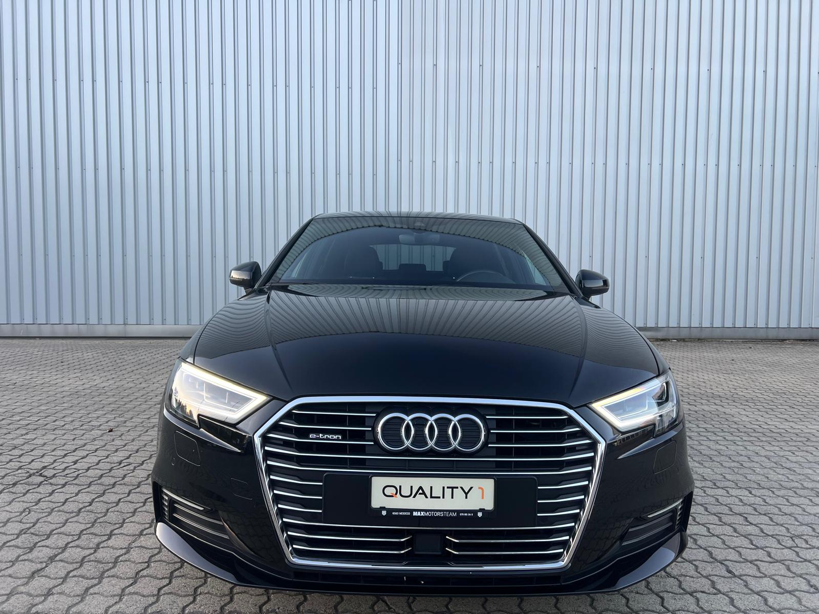 AUDI A3 Sportback 1.4 e-tron Sport S-tronic-showroom-element-2