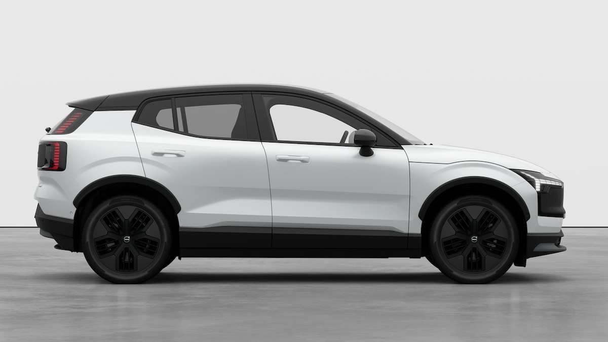 VOLVO EX30 CC P8 Ultra AWD-showroom-element-3