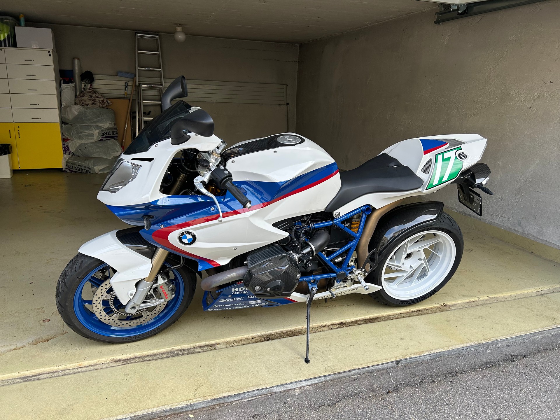 BMW HP2 Sport 1200-image-0