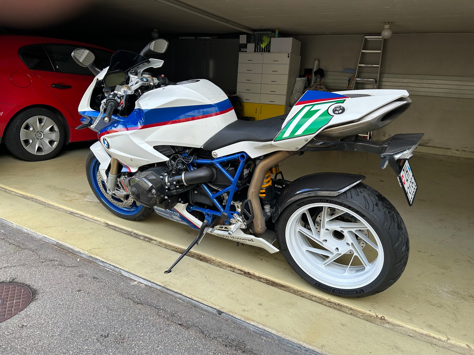 BMW HP2 Sport 1200-image-3