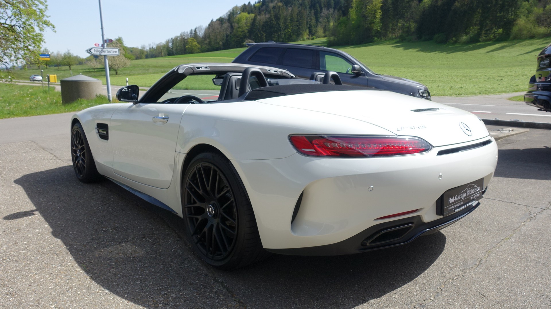 MERCEDES-BENZ AMG GT C Roadster Speedshift DCT-image-4