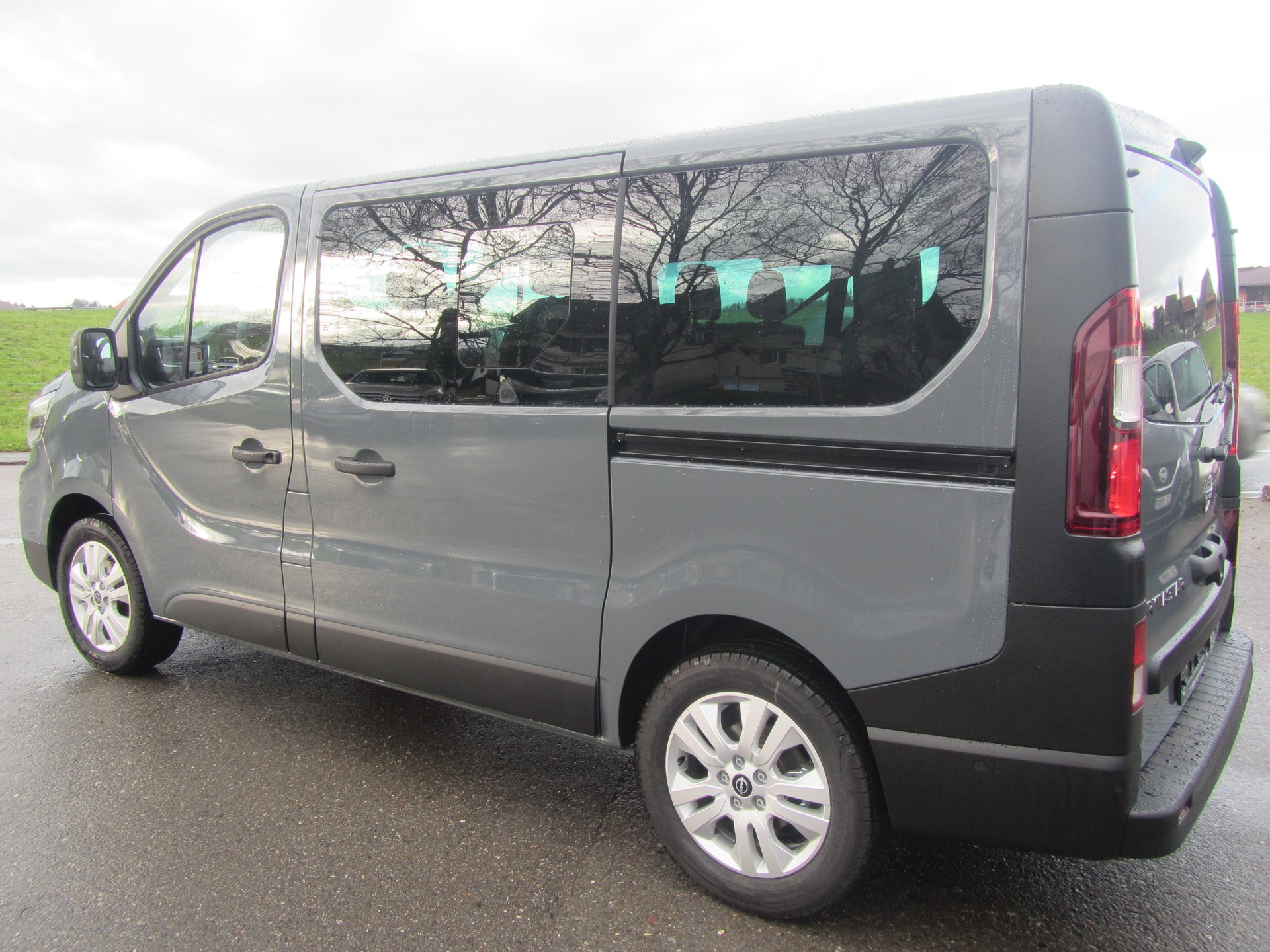 NISSAN PRIMASTAR-image-2