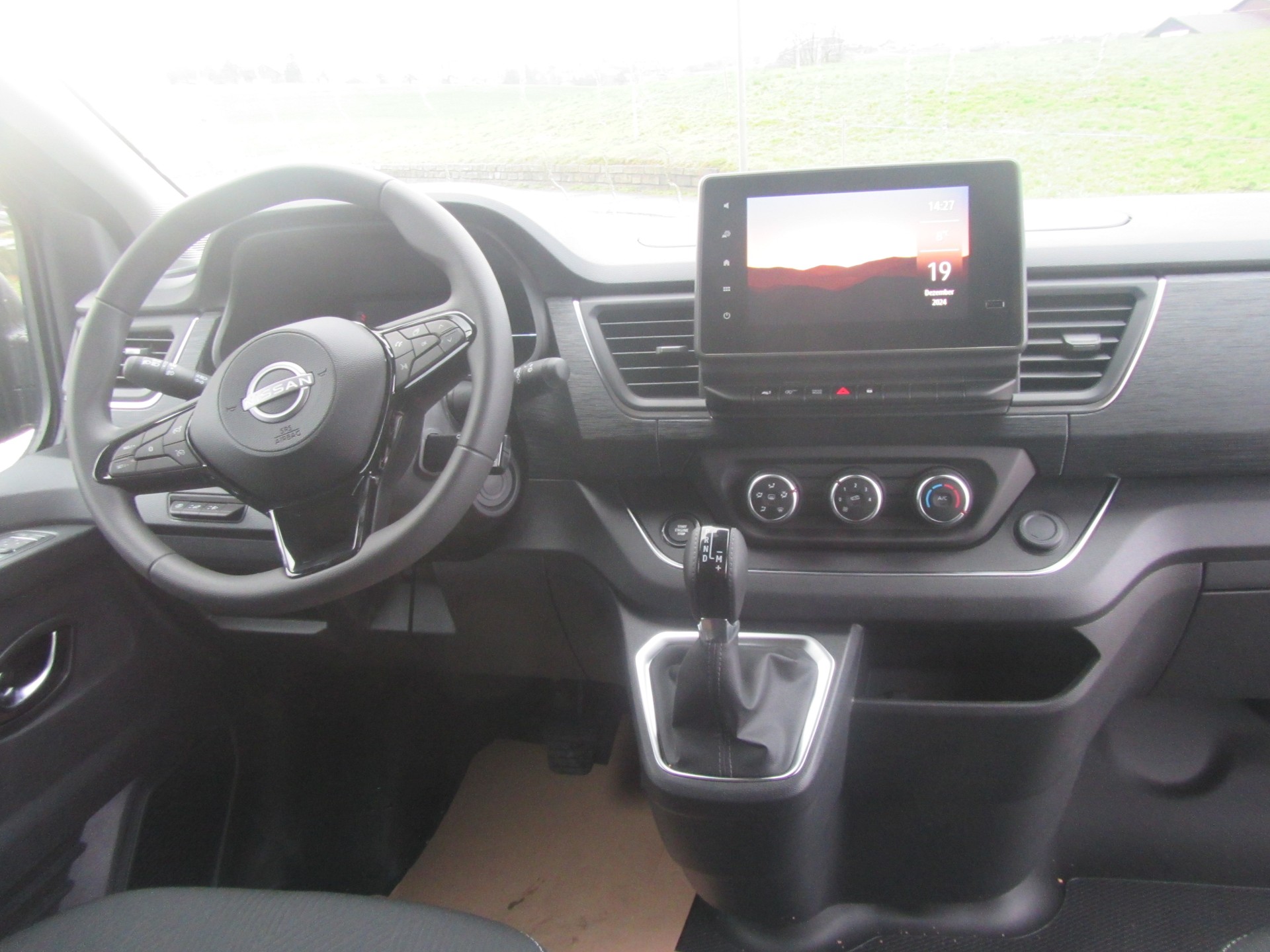 NISSAN PRIMASTAR-image-5