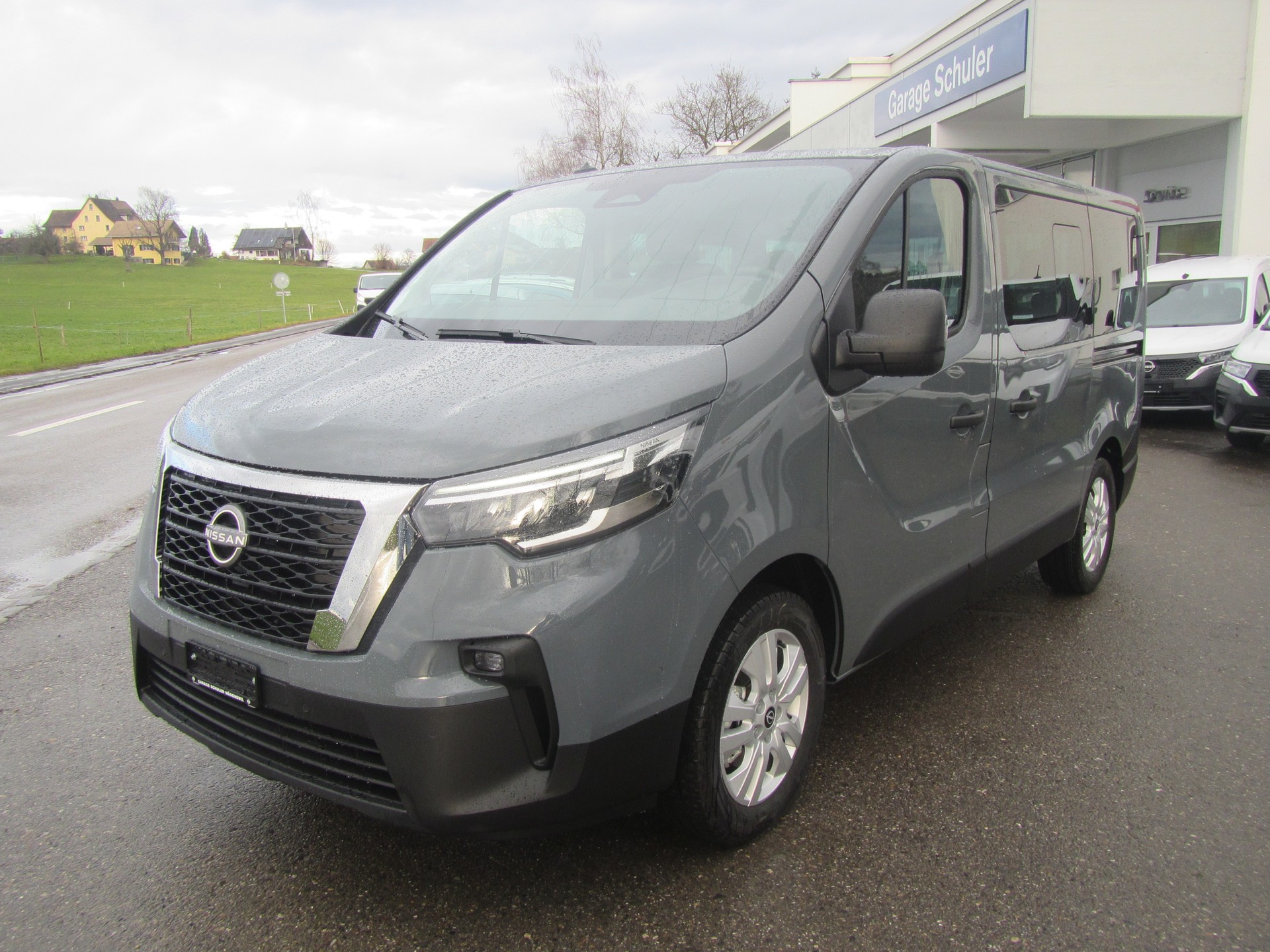 NISSAN PRIMASTAR-image-1
