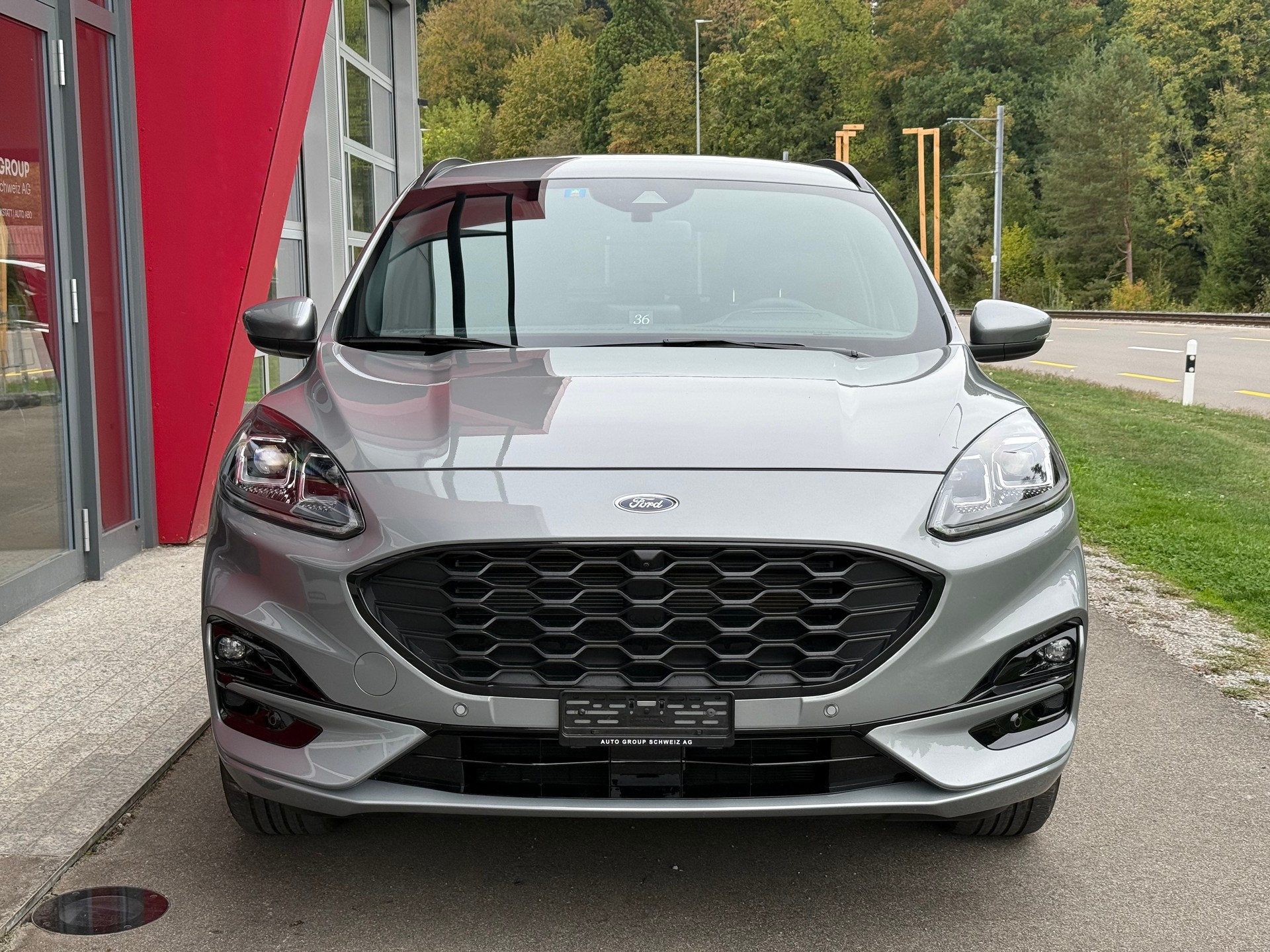 FORD Kuga 2.5 FHEV ST-Line X 4WD LEASING AB 411.21 CHF / MONAT-image-4