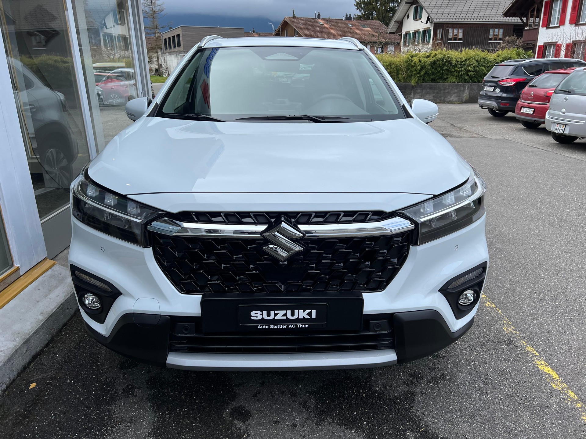 SUZUKI S-Cross 1.5 Compact Top Hybrid 4x4-image-4