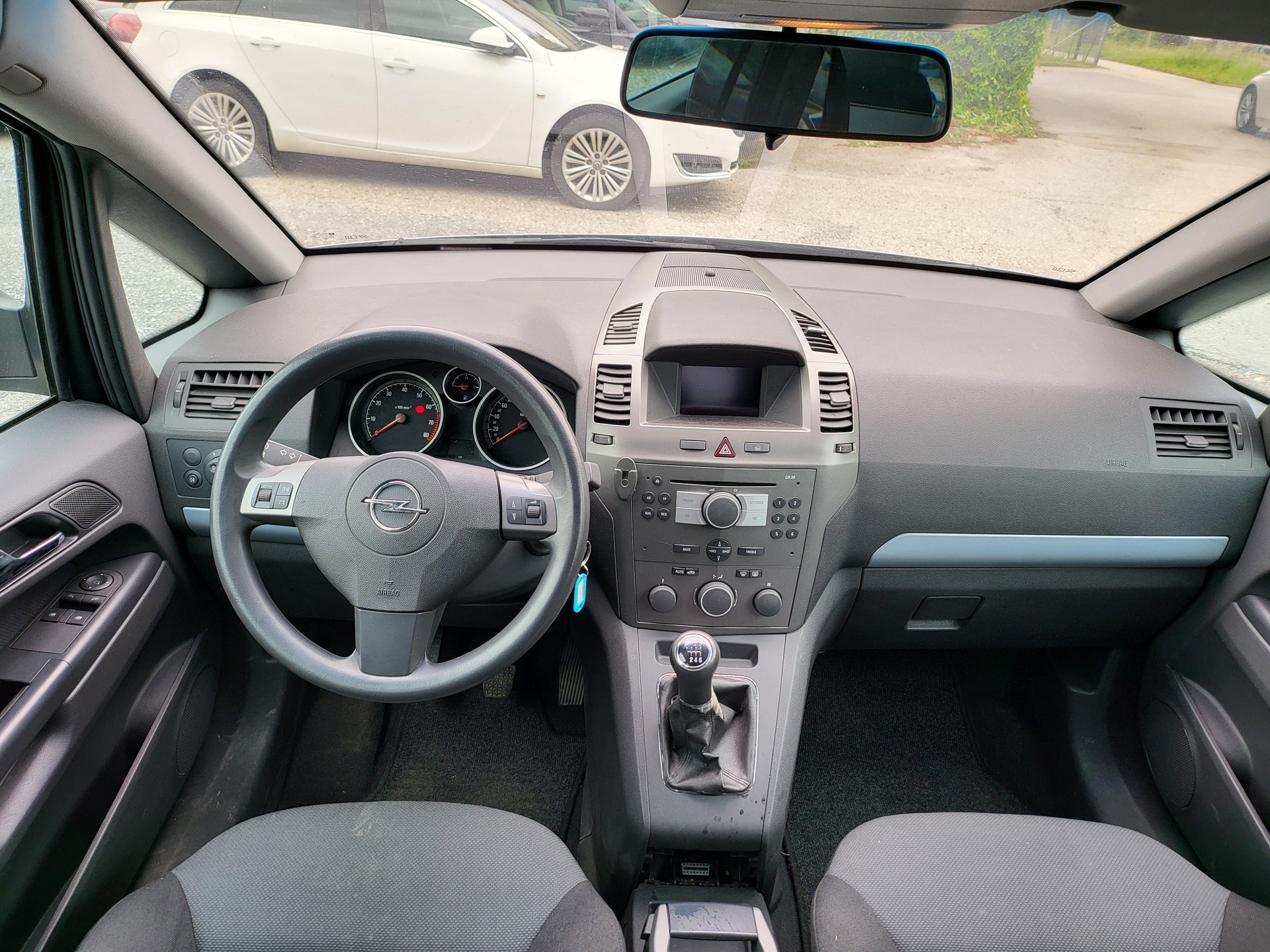 OPEL Zafira 2.2i 16V Enjoy-image-5