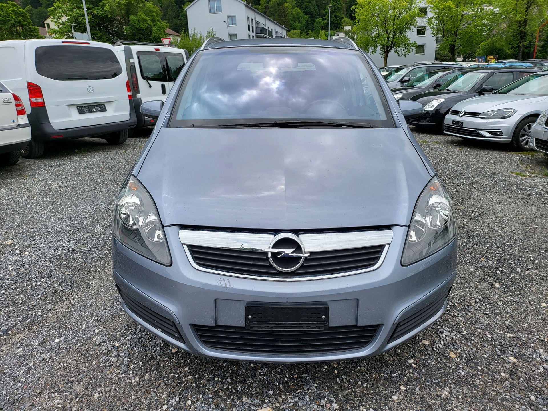 OPEL Zafira 2.2i 16V Enjoy