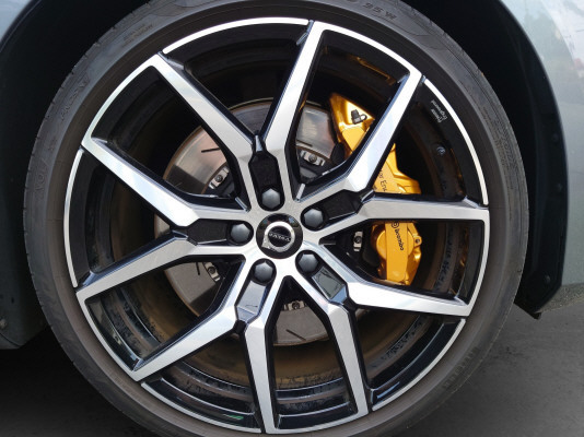 VOLVO V60 T8 eAWD Polestar-image-14