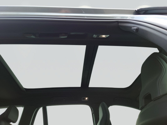 VOLVO V60 T8 eAWD Polestar-image-7