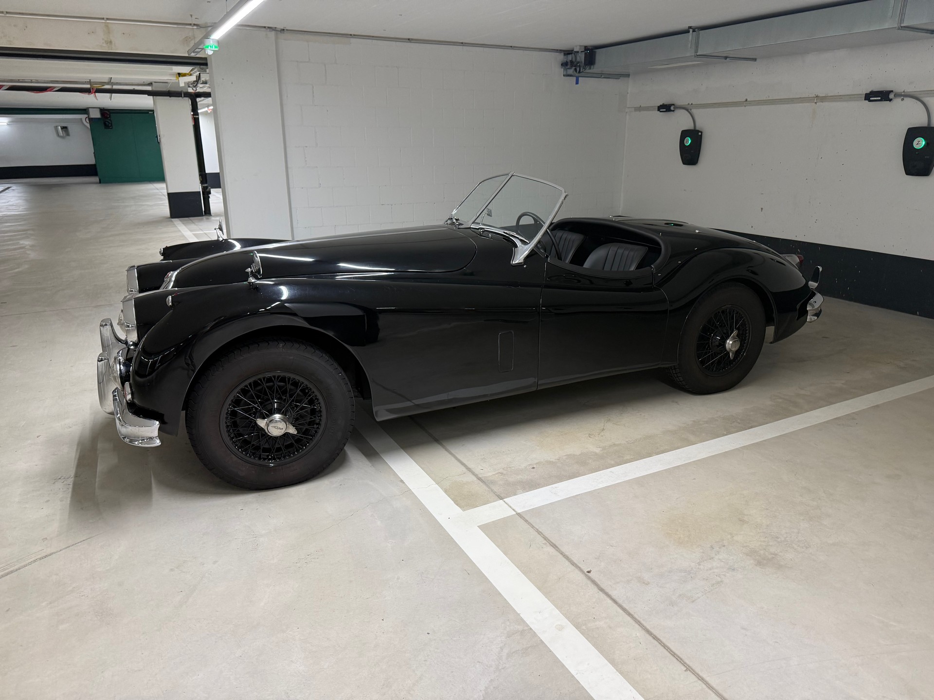 JAGUAR XK140 OTS SE-image-2