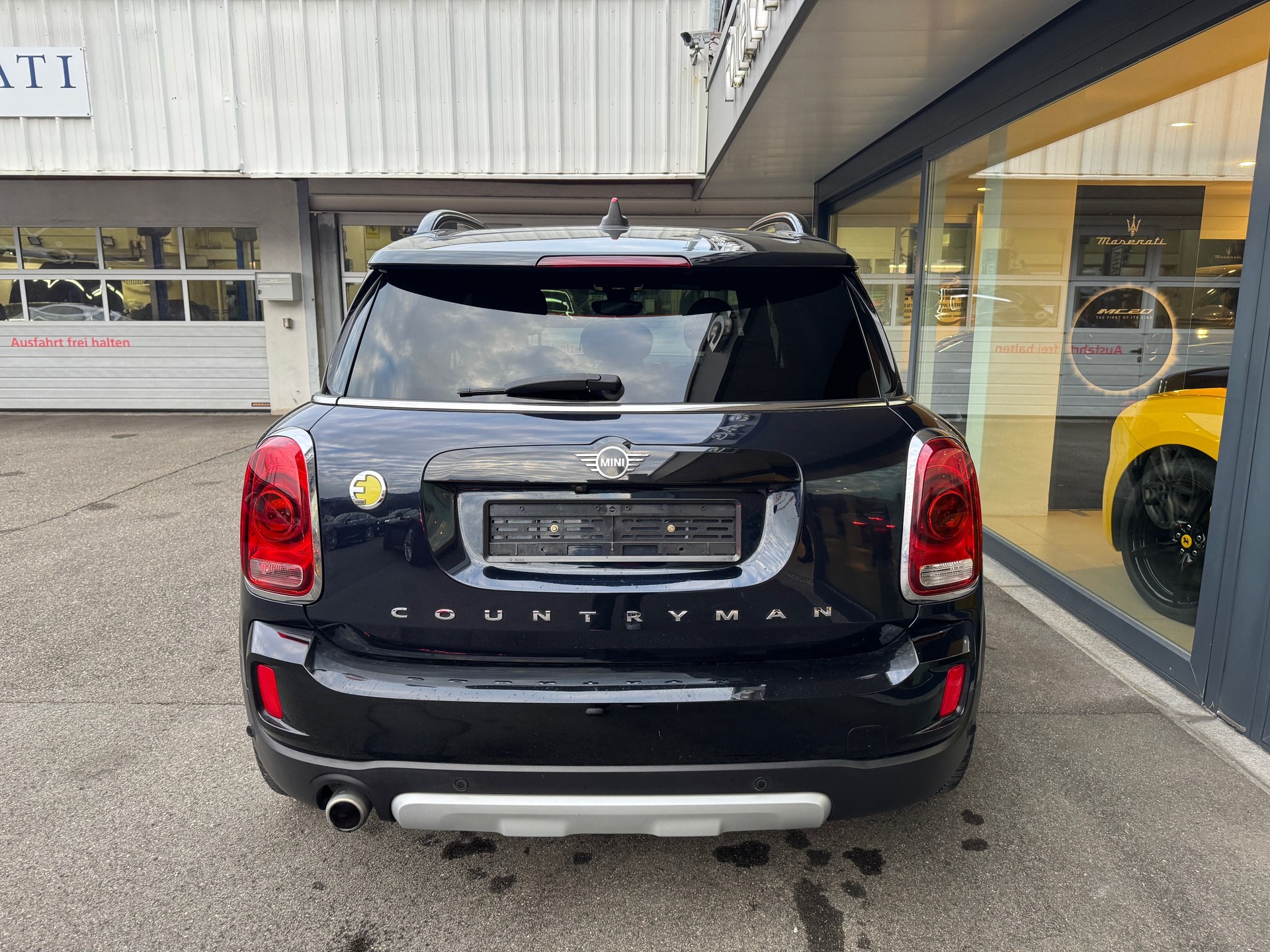 MINI Countryman Co.S E Trafalgar-image-9