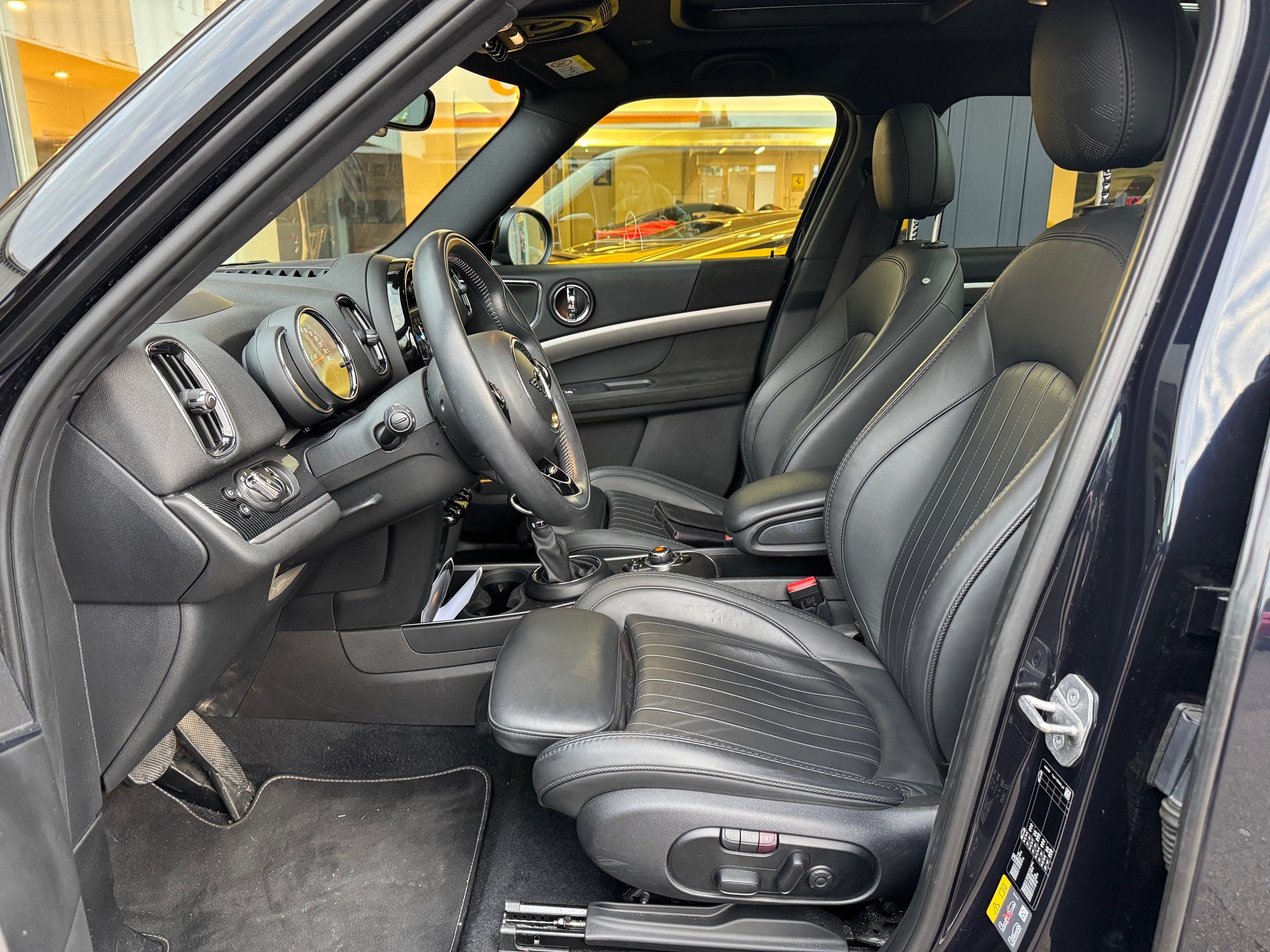MINI Countryman Co.S E Trafalgar-image-4