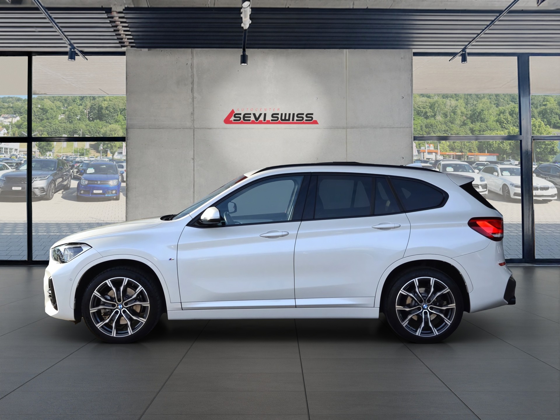 BMW X1 xDrive 25d M Sport Steptronic*Frisch ab MFK,1 Jahr oder 20'000km Garantie*-showroom-element-3