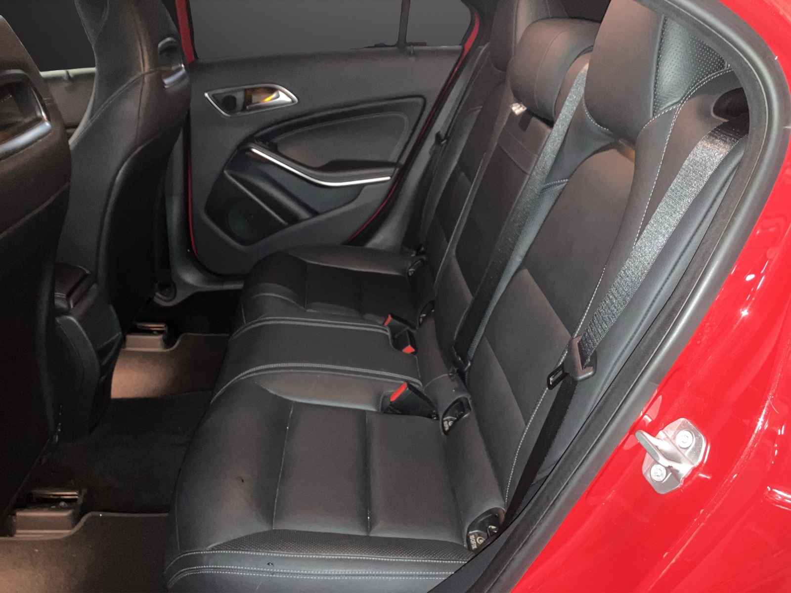 MERCEDES-BENZ A 220 CDI Urban 7G-DCT-image-7