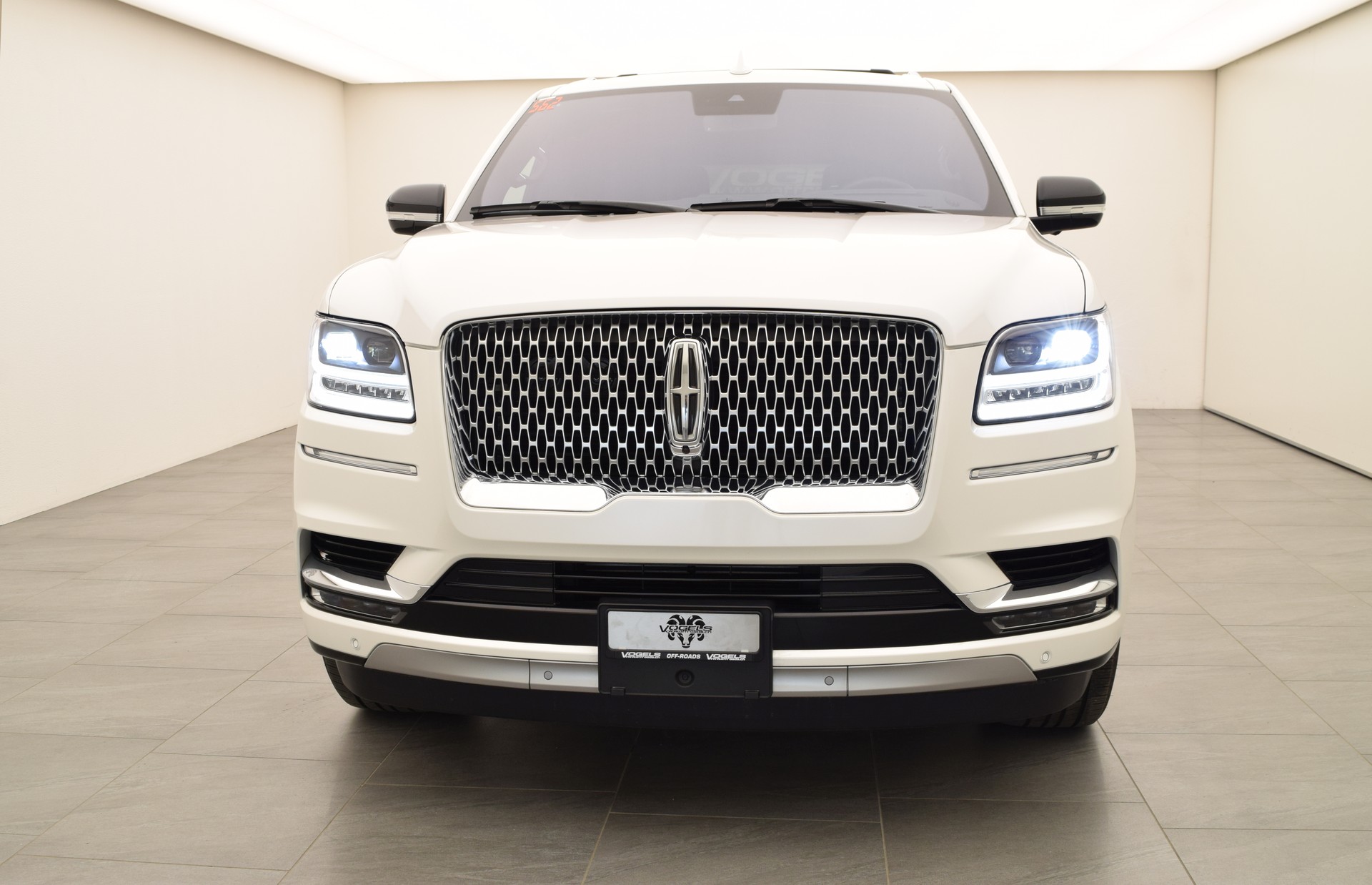 LINCOLN Navigator 3.5 Reserve L AWD-showroom-element-2