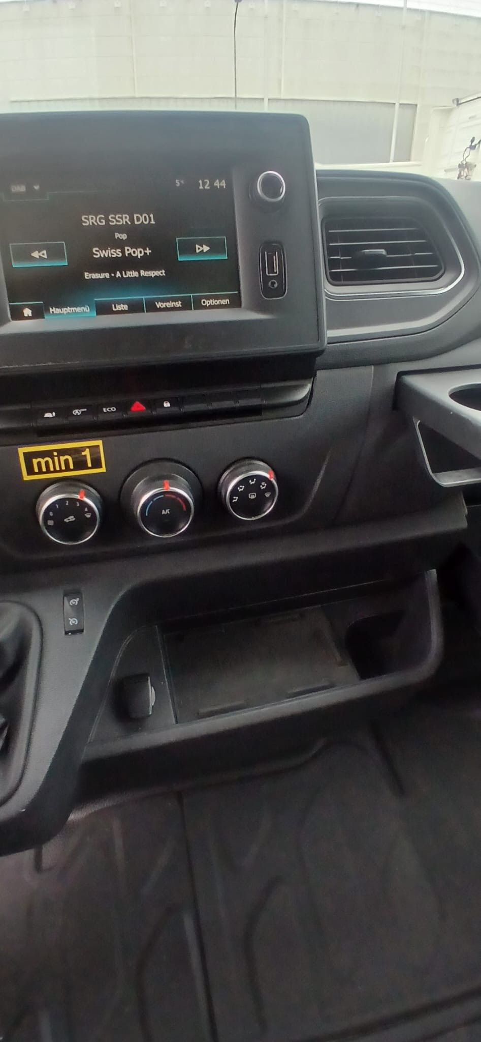 RENAULT Master T35 dCi165 L3-image-10