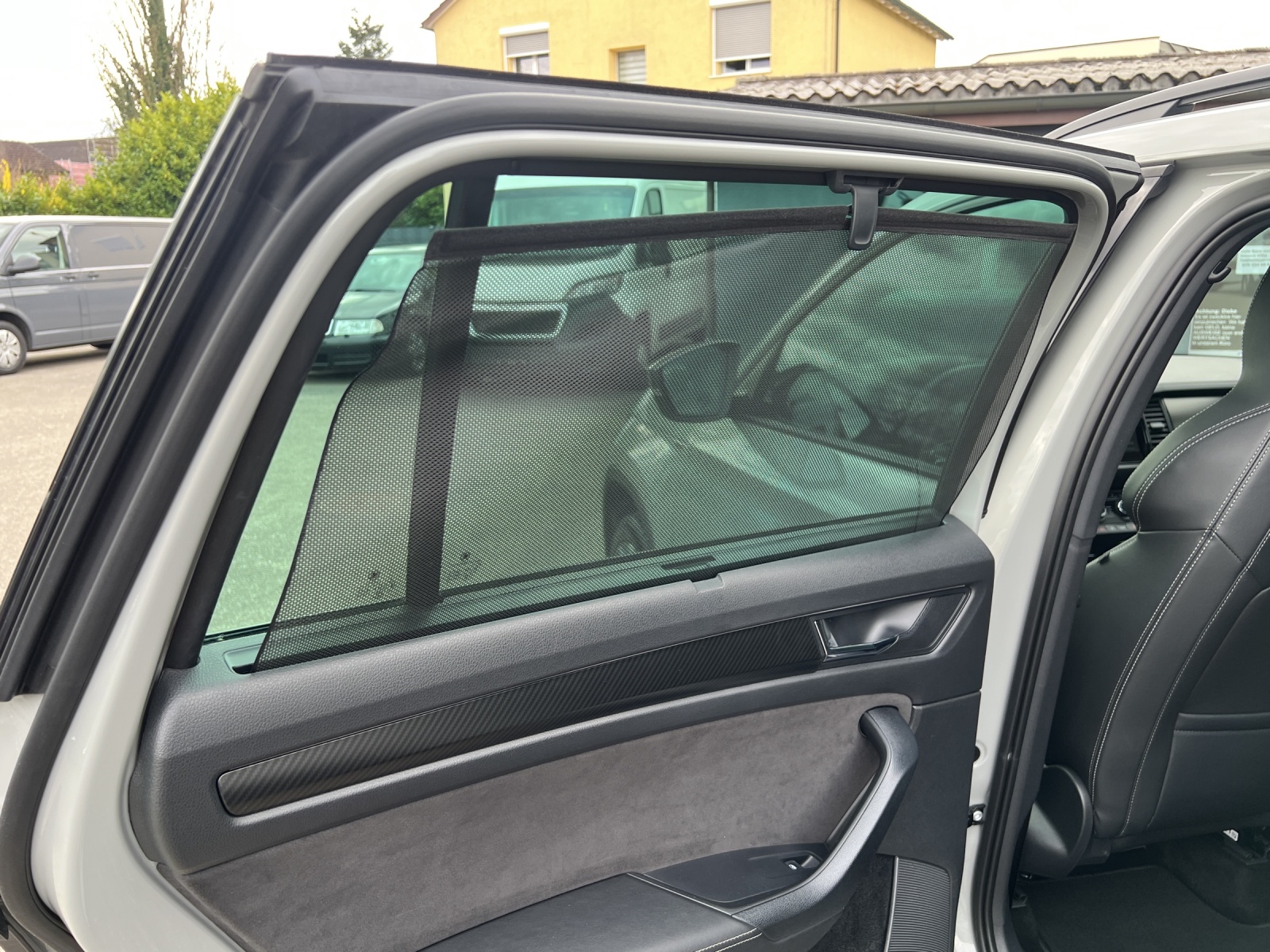 SKODA Kodiaq 2.0 TSI Sportline DSG * AHK 2.2T *-image-15