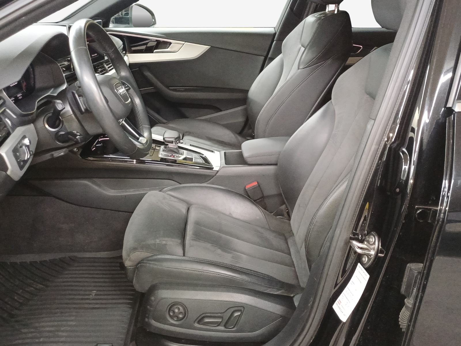 AUDI A4 allroad 45 TFSI quattro S-tronic-image-7