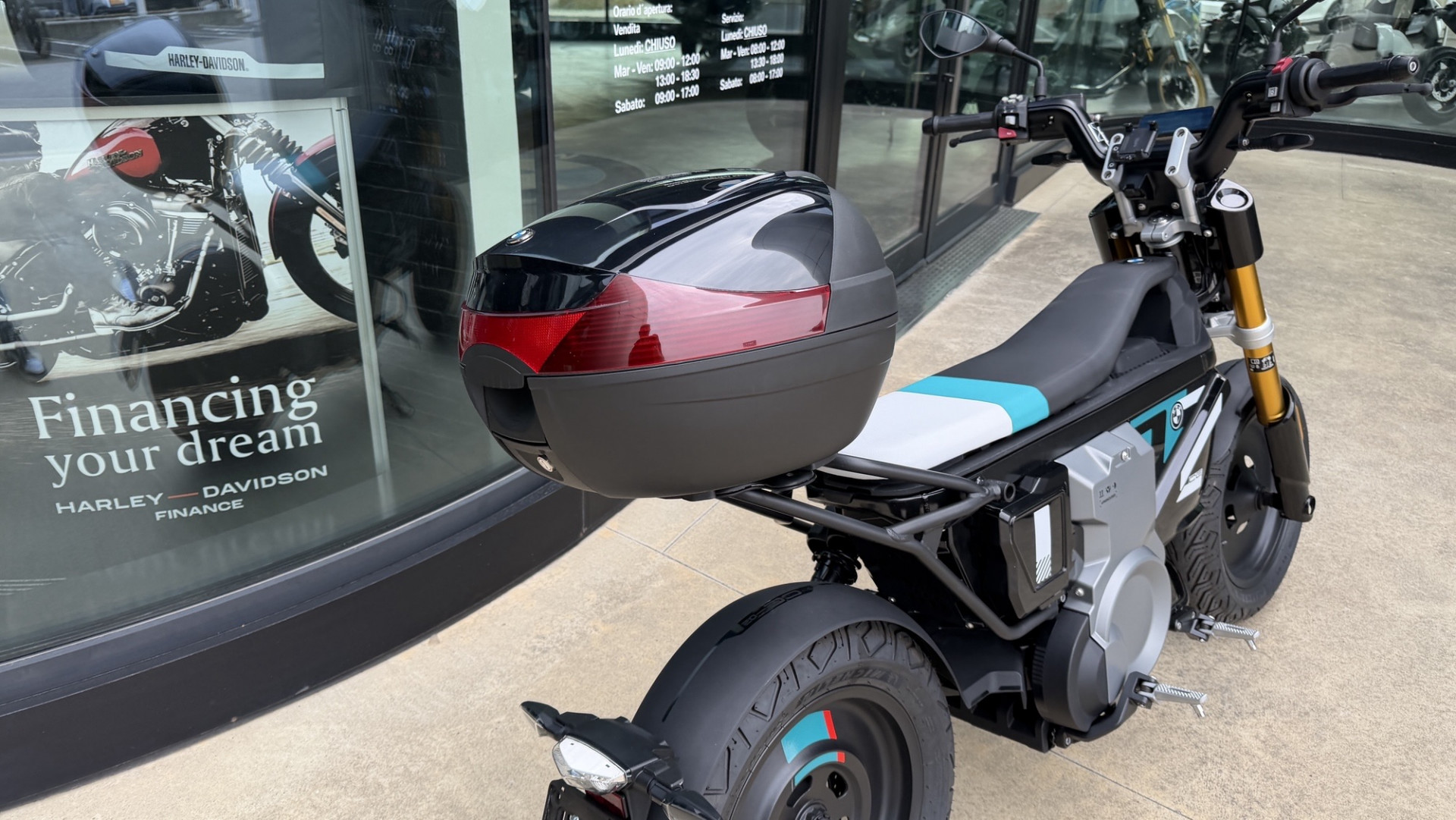 BMW CE 02 Highline-image-1