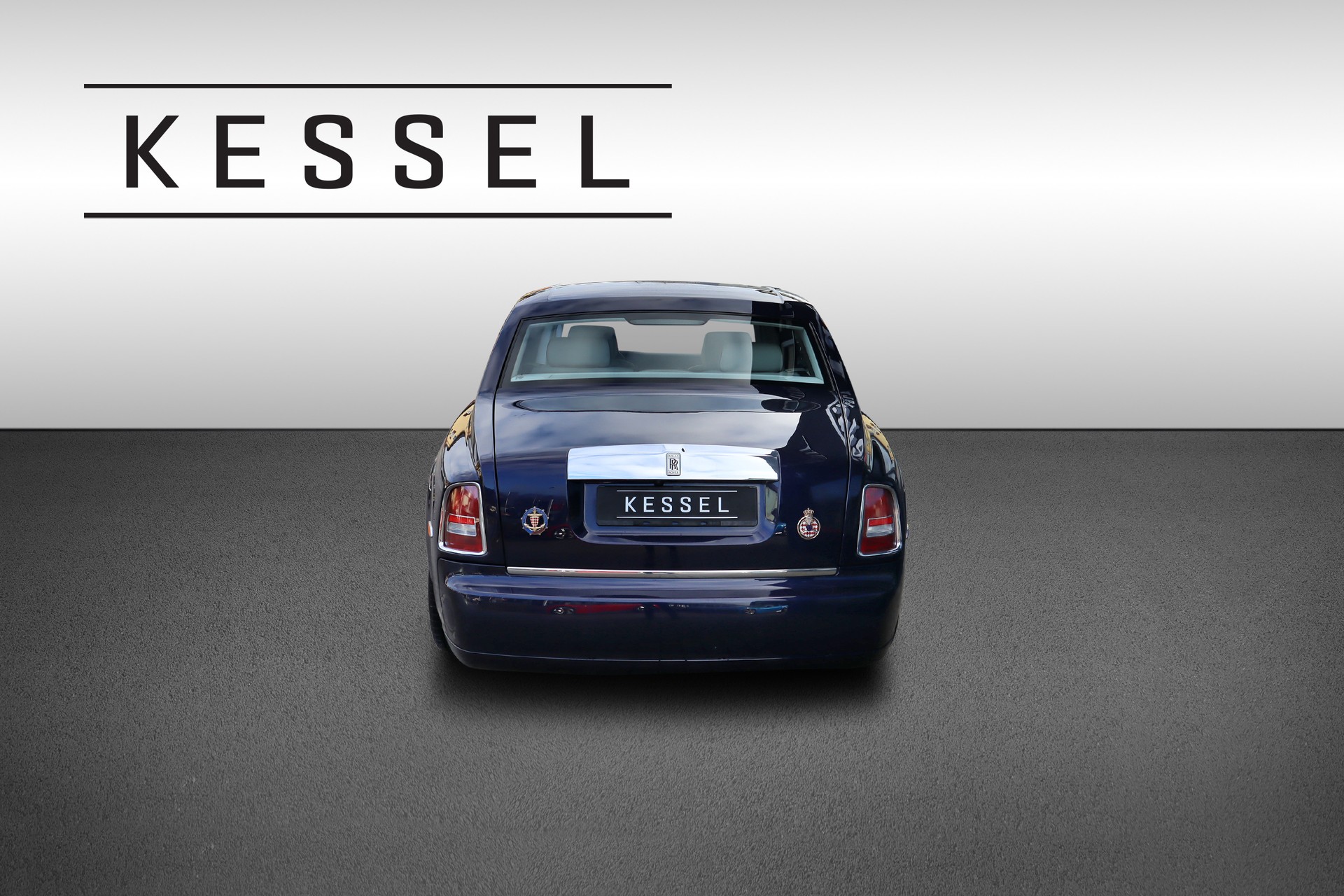 ROLLS-ROYCE Phantom 6.7 V12 EWB 4 places-image-5