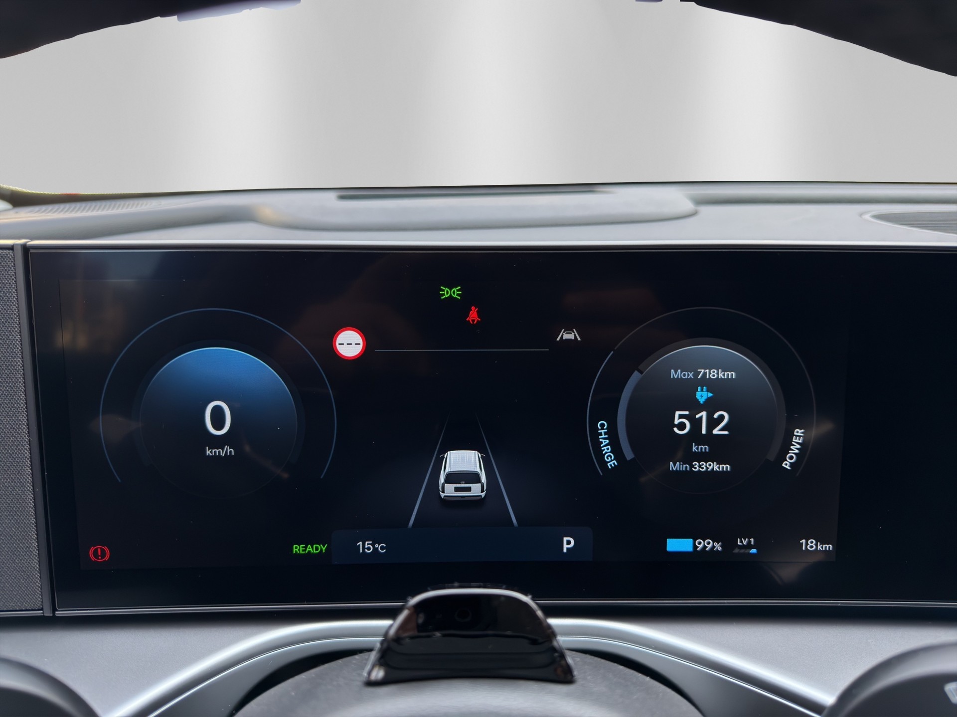 HYUNDAI Ioniq 9 110kWh Calli. 4WD-image-15