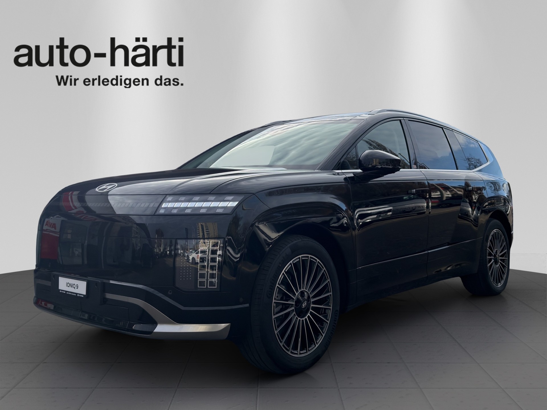 HYUNDAI Ioniq 9 110kWh Calli. 4WD