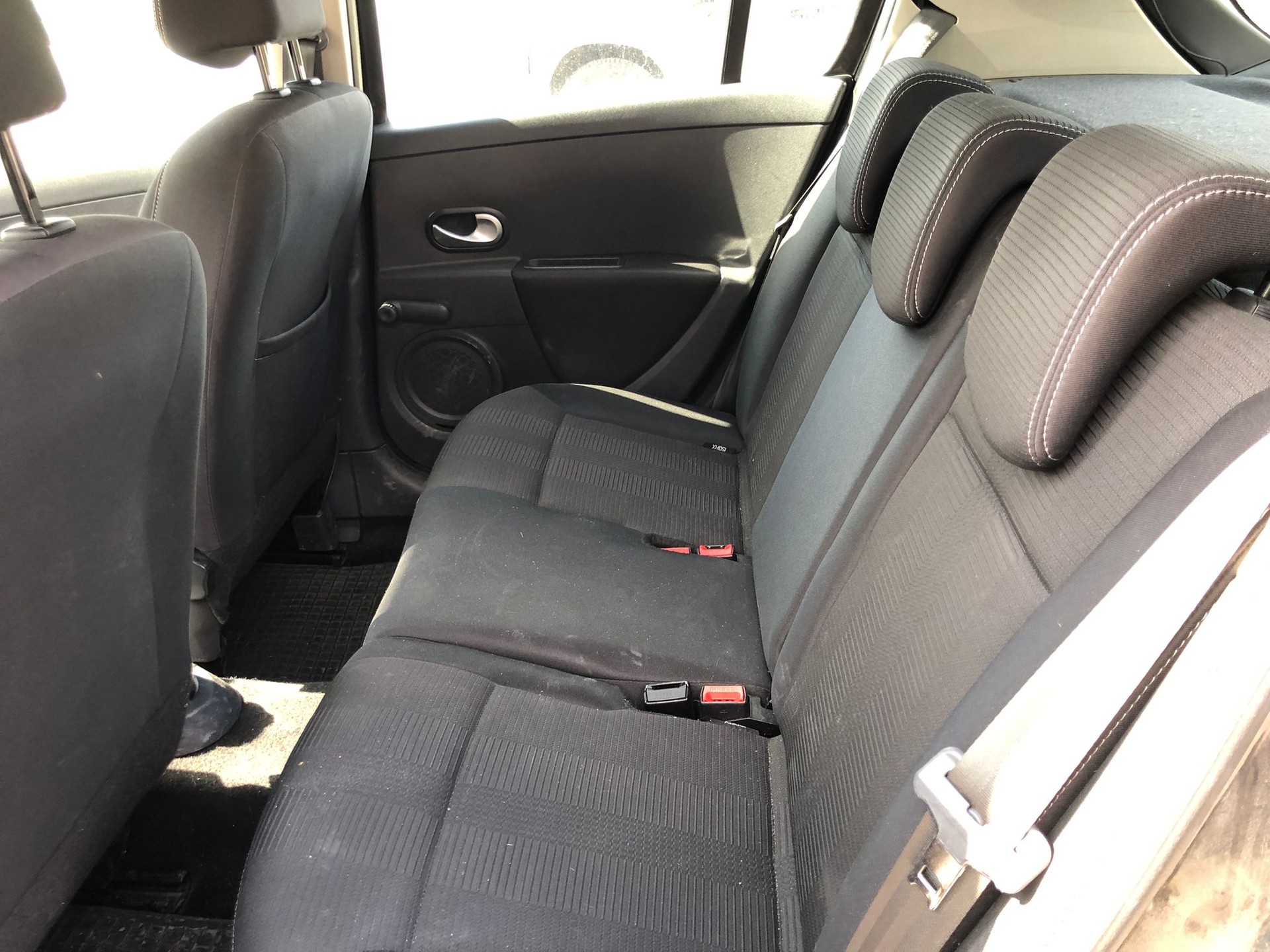 RENAULT Clio 1.2 16V Turbo Dynamique-image-12