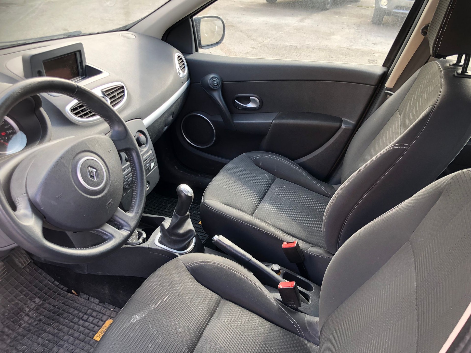 RENAULT Clio 1.2 16V Turbo Dynamique-image-7