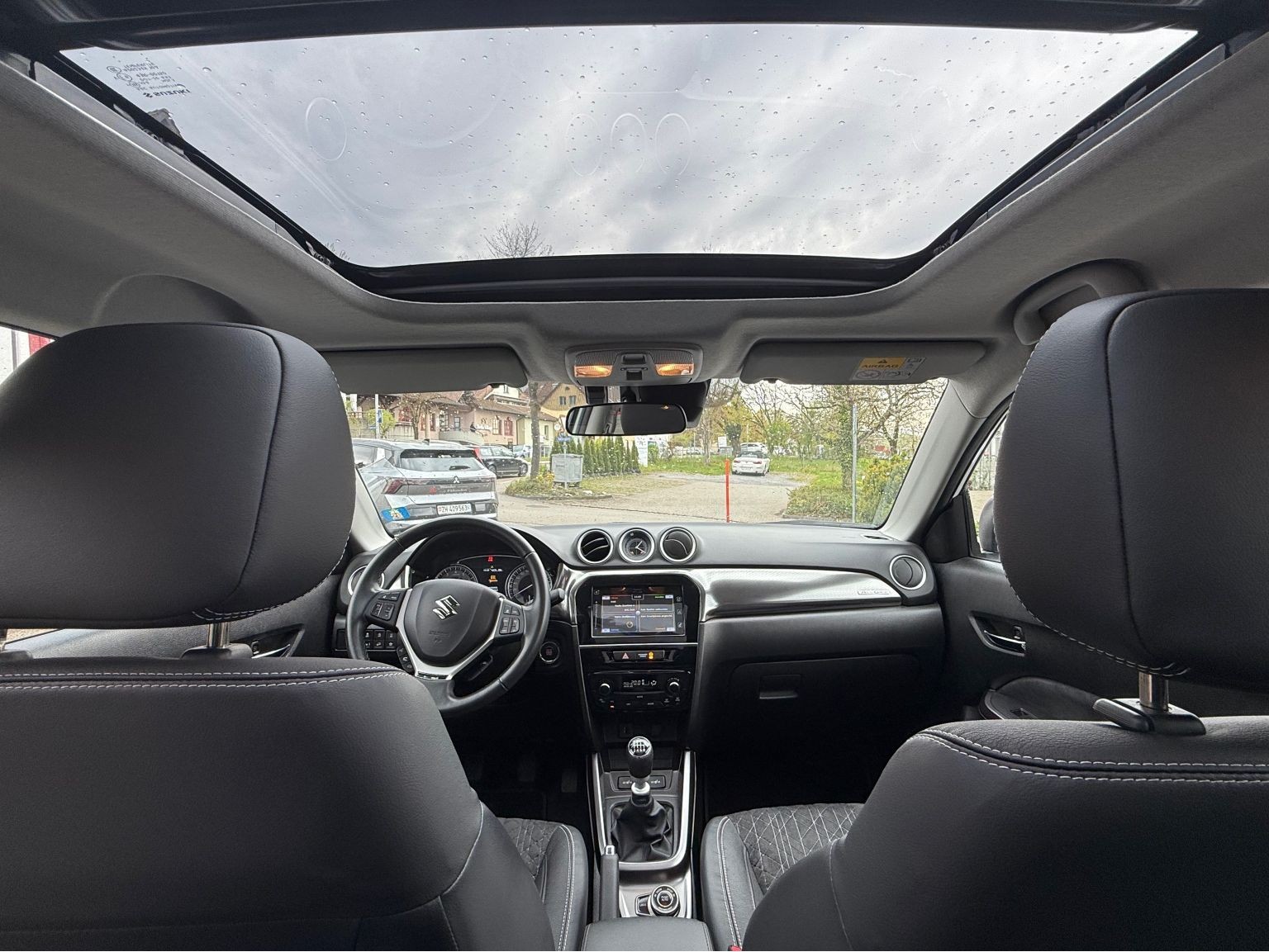 SUZUKI Vitara 1.4 T Compact Top Hybrid 4x4-image-7