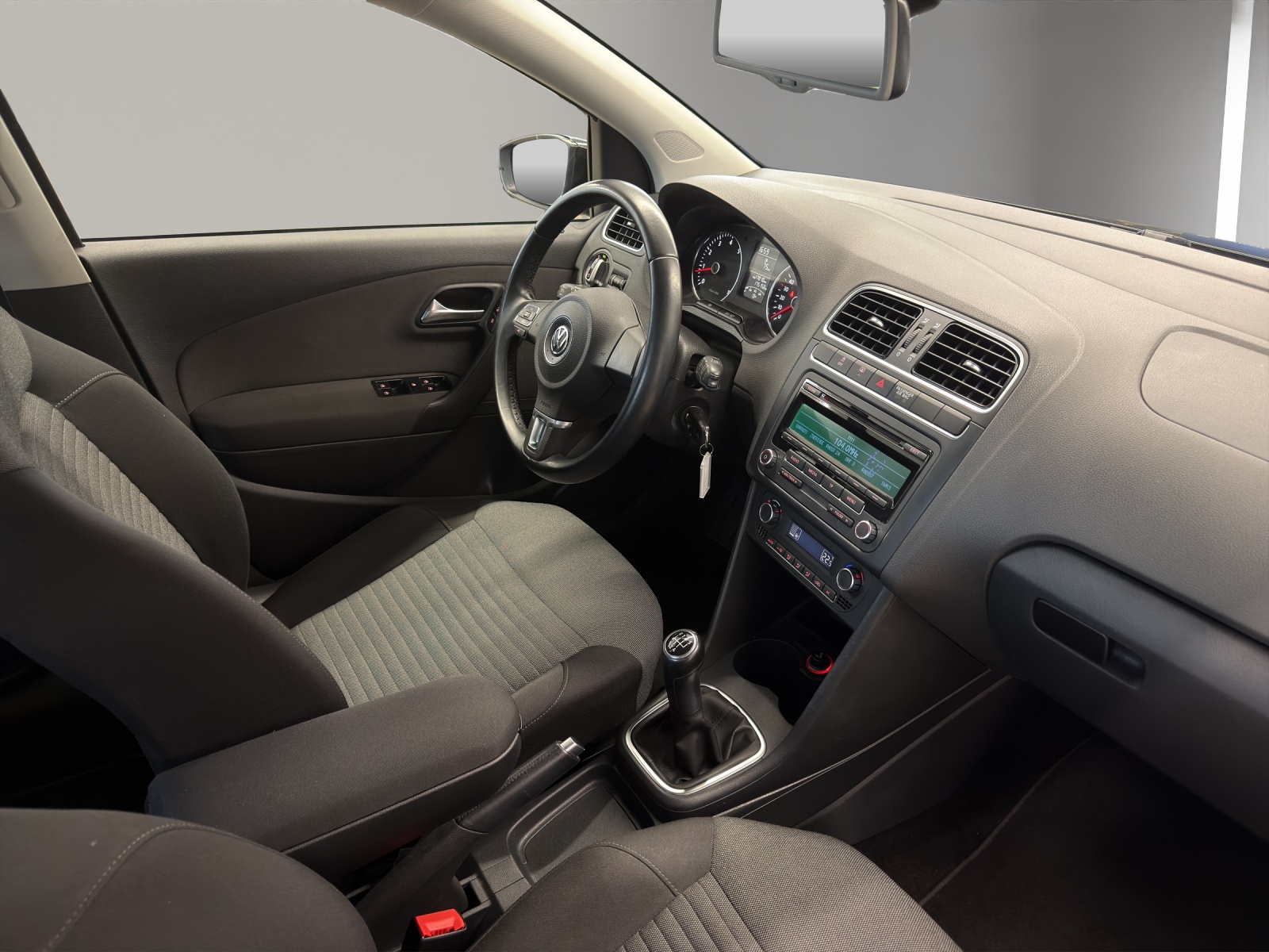 VW Polo 1.2 TSI Comfortline-image-12