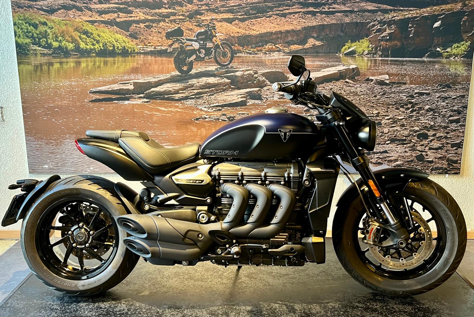 TRIUMPH Rocket 3 R Storm-image-0