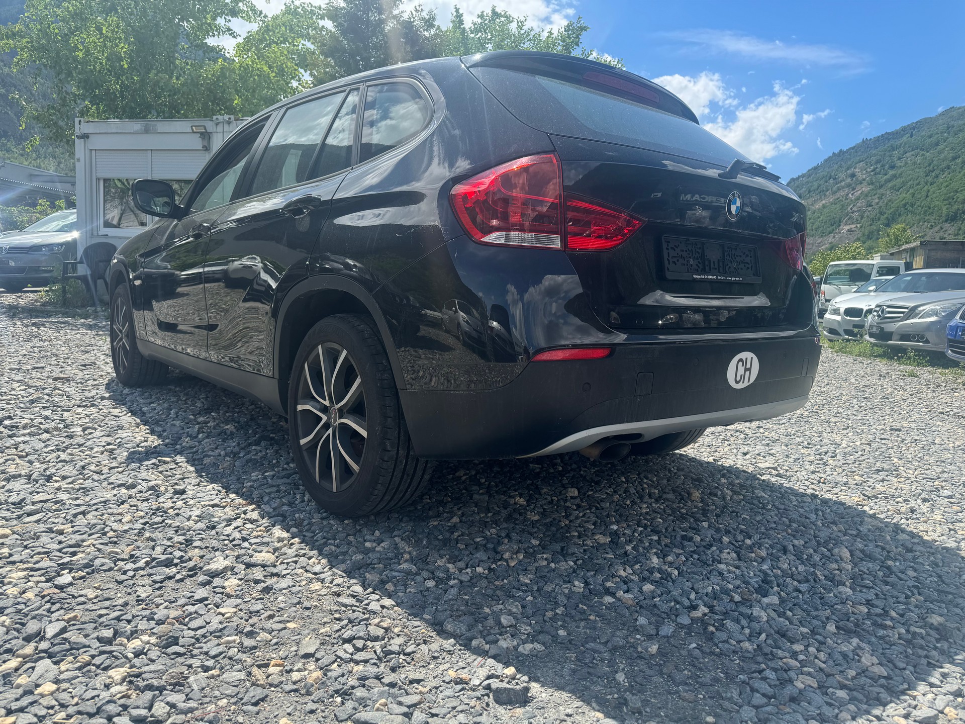 BMW X1 xDrive 18d-image-6