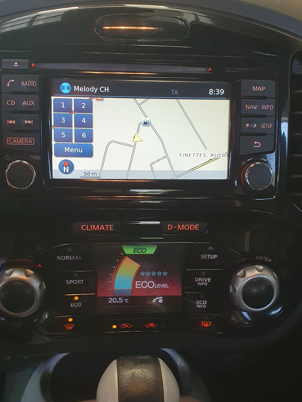 NISSAN Juke 1.6 DIG-T tekna 4x4 Xtronic M-CVT-image-10