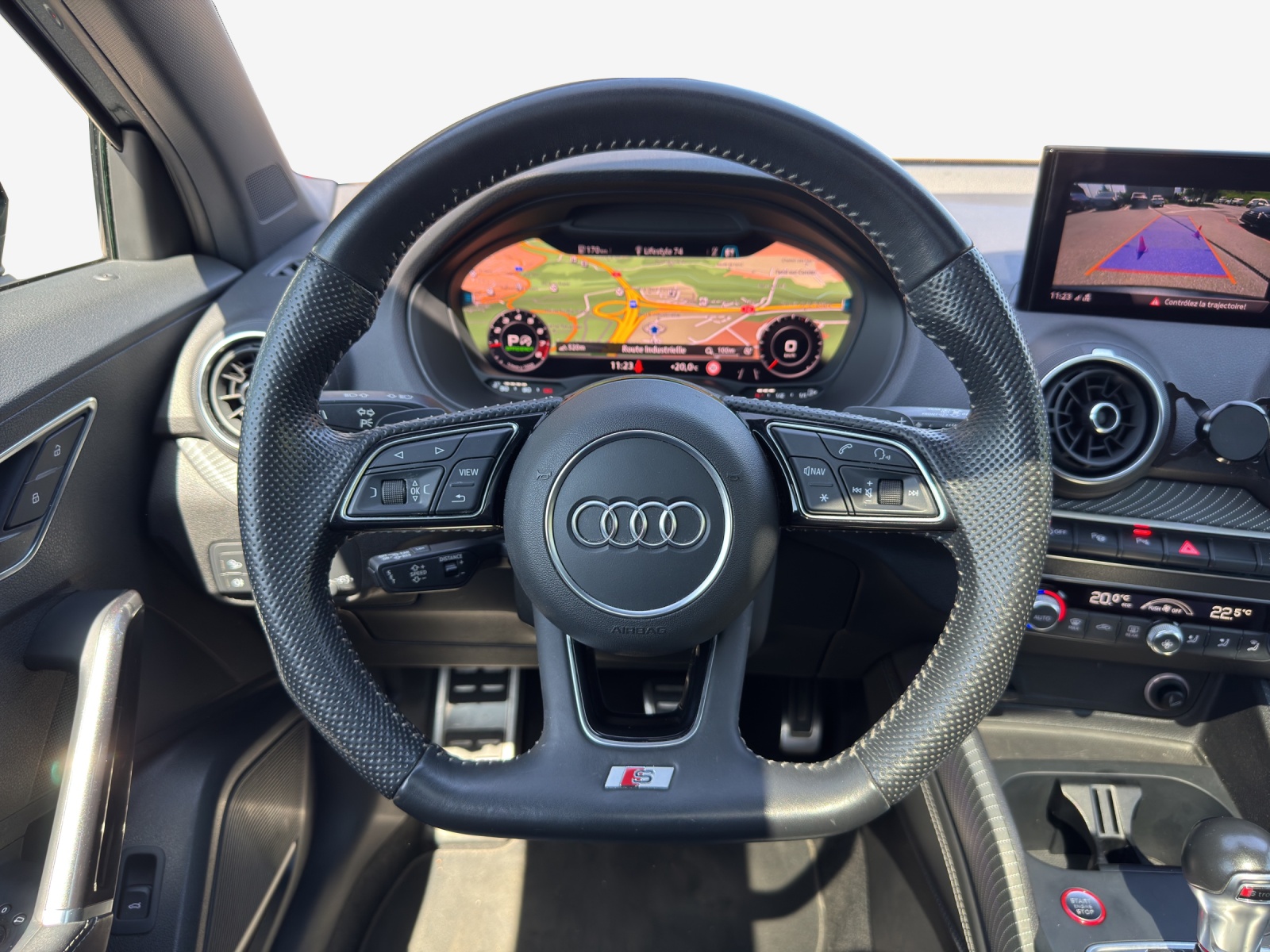 AUDI SQ2 TFSI quattro S-tronic-image-9