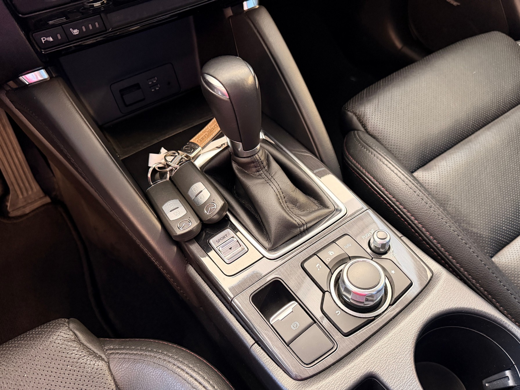 MAZDA CX-5 2.0 Revolution AWD Automatic-image-17