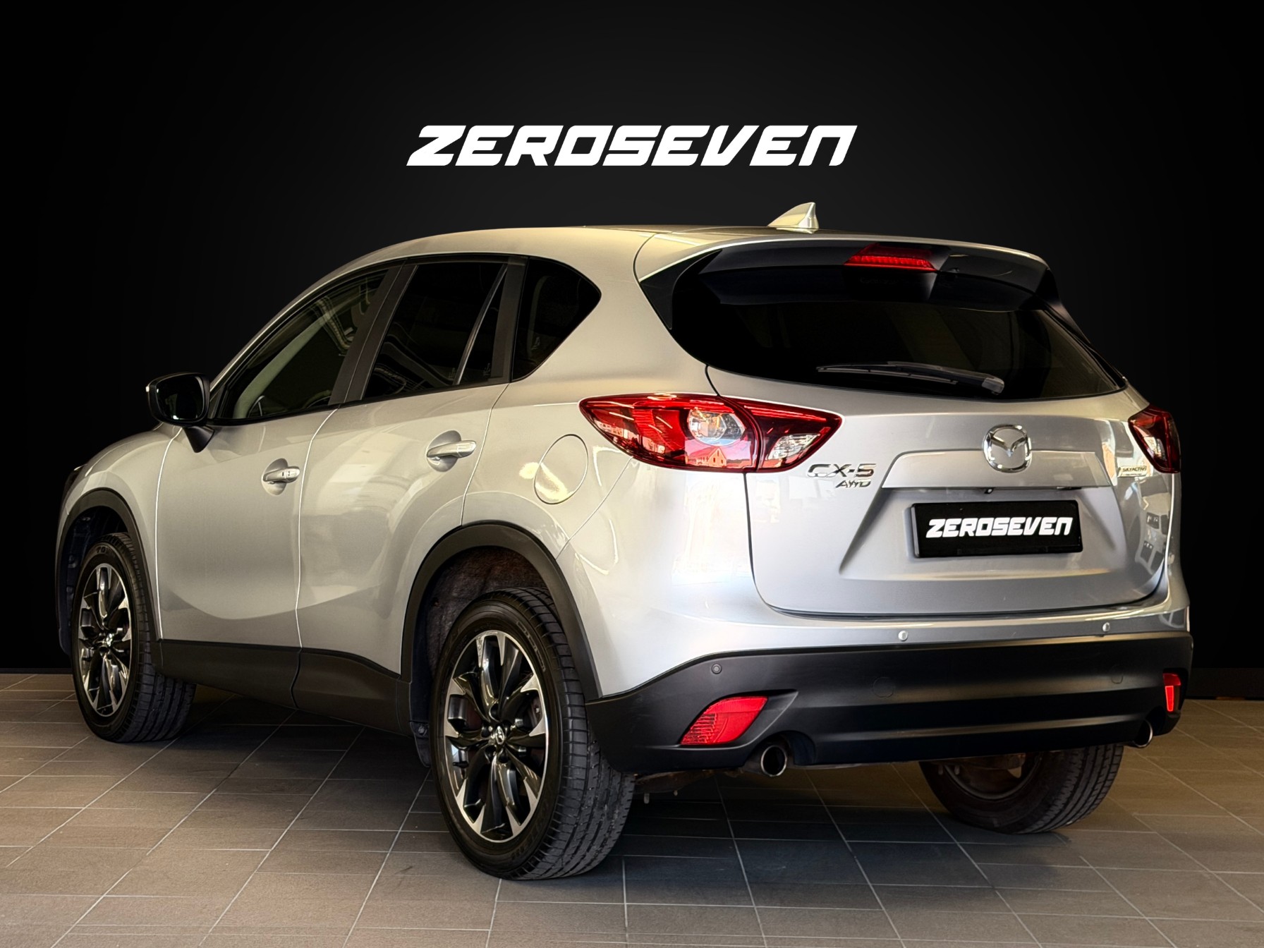 MAZDA CX-5 2.0 Revolution AWD Automatic-image-4