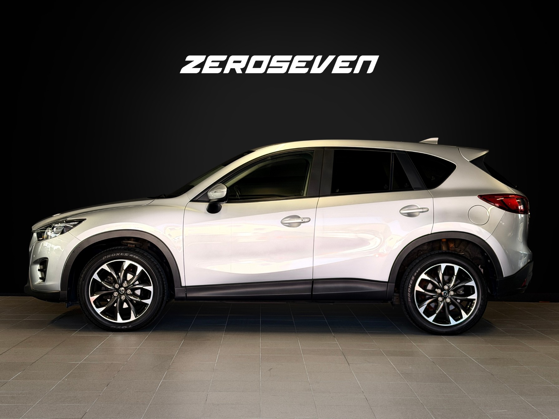 MAZDA CX-5 2.0 Revolution AWD Automatic-showroom-element-2
