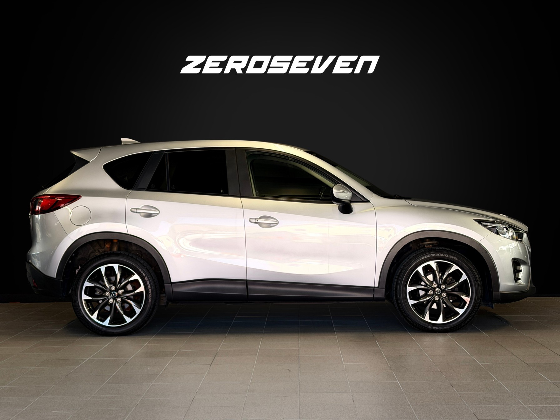 MAZDA CX-5 2.0 Revolution AWD Automatic-image-8