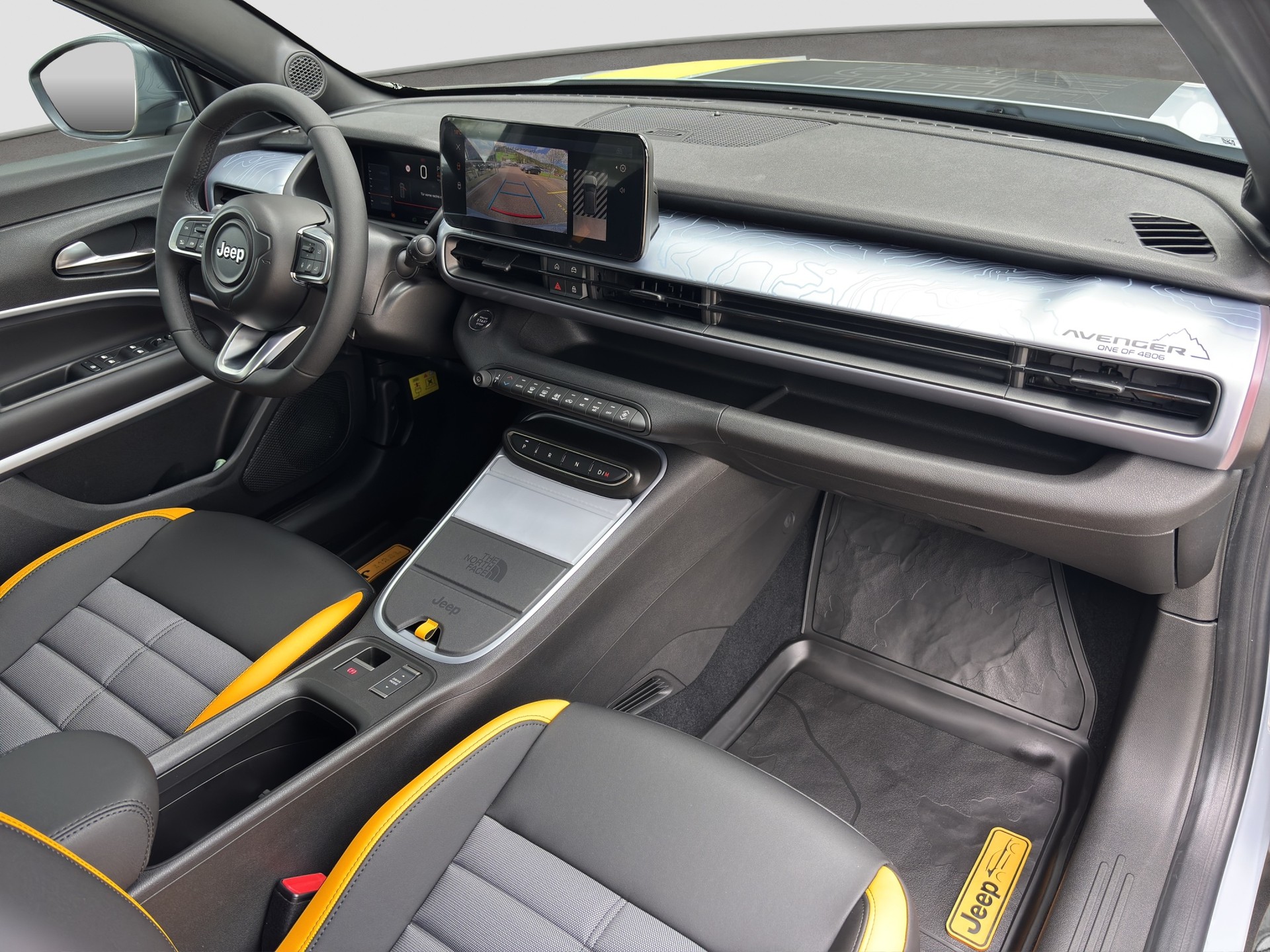 JEEP Avenger 1.2 Turbo MHEV The North Face Sky 4xe-image-12