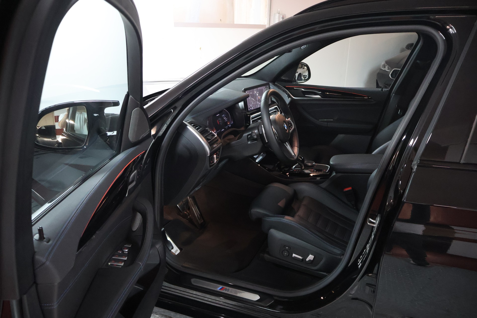 BMW X3 M40i-image-6