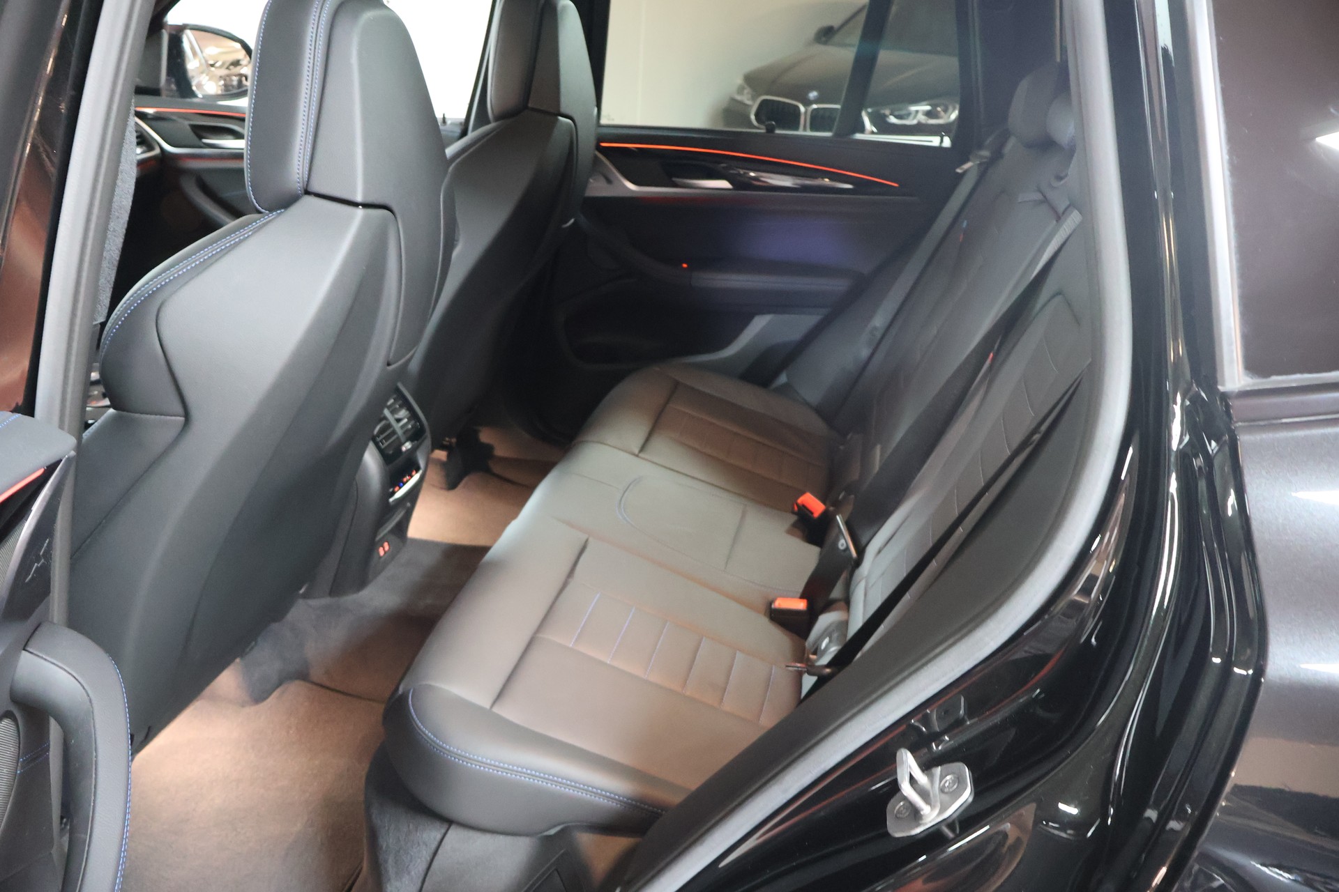 BMW X3 M40i-image-18