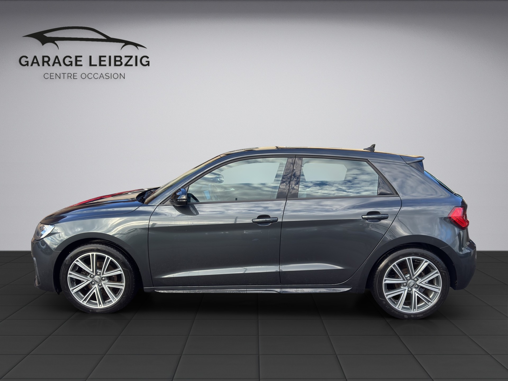AUDI A1 Sportback 1.0 30 TFSI S-Tronic-image-1